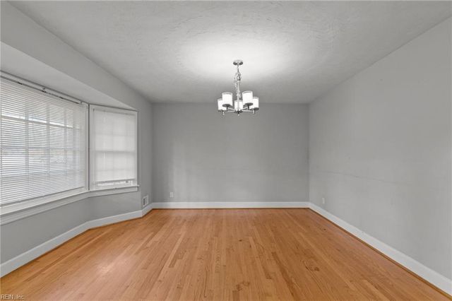 3403 Lilac DR, Portsmouth, VA 23703