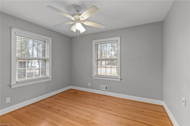 3403 Lilac DR, Portsmouth, VA 23703