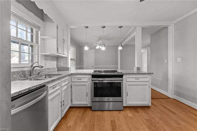 3403 Lilac DR, Portsmouth, VA 23703