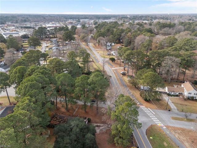 3403 Lilac DR, Portsmouth, VA 23703