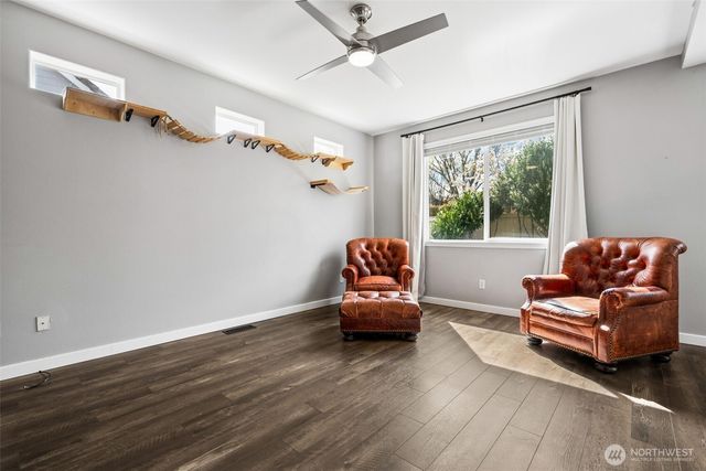 4209 Campus Green Drive NE, Lacey, WA 98516