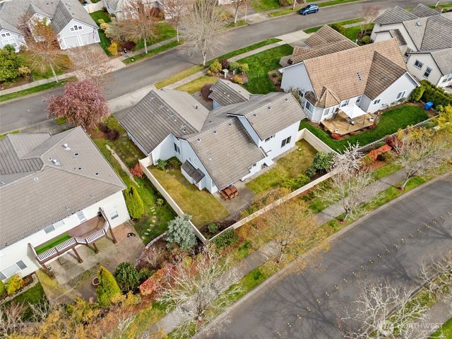 4209 Campus Green Drive NE, Lacey, WA 98516