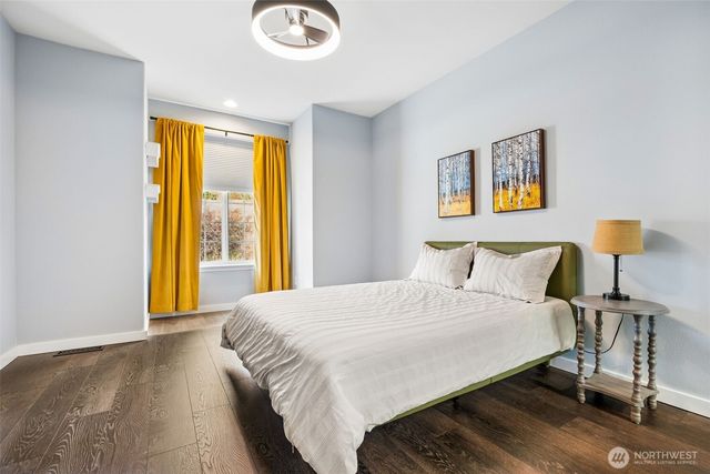 4209 Campus Green Drive NE, Lacey, WA 98516