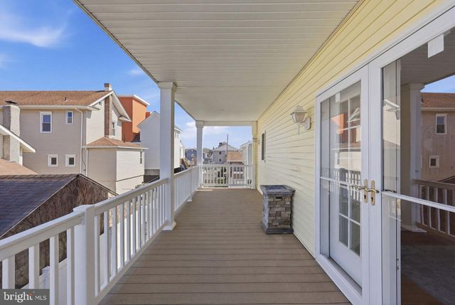 107 N SUFFOLK AVE, Ventnor City, NJ 08406