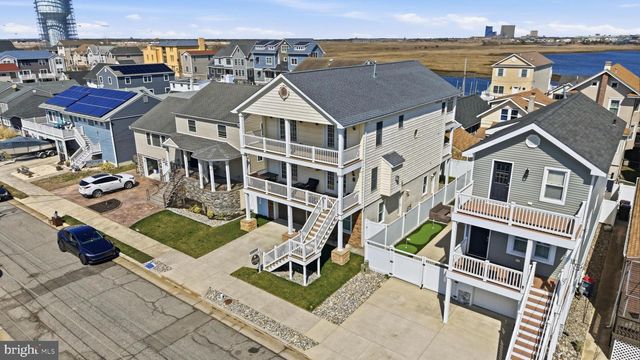 107 N SUFFOLK AVE, Ventnor City, NJ 08406