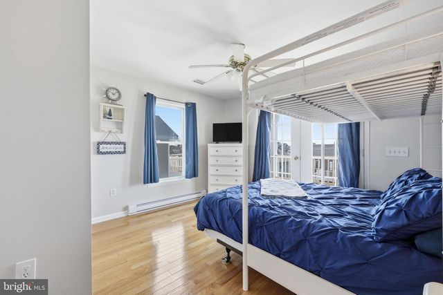 107 N SUFFOLK AVE, Ventnor City, NJ 08406