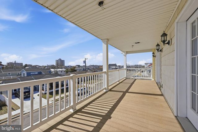 107 N SUFFOLK AVE, Ventnor City, NJ 08406