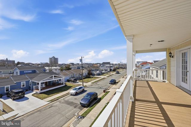 107 N SUFFOLK AVE, Ventnor City, NJ 08406