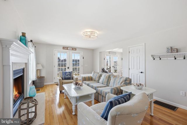 107 N SUFFOLK AVE, Ventnor City, NJ 08406