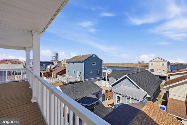 107 N SUFFOLK AVE, Ventnor City, NJ 08406