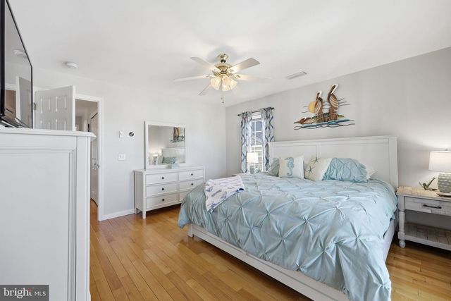 107 N SUFFOLK AVE, Ventnor City, NJ 08406
