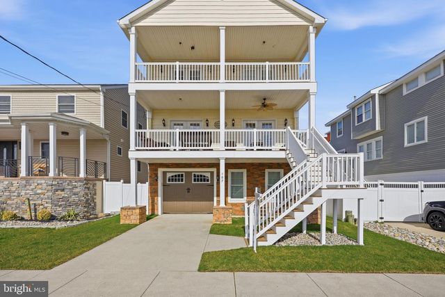 107 N SUFFOLK AVE, Ventnor City, NJ 08406