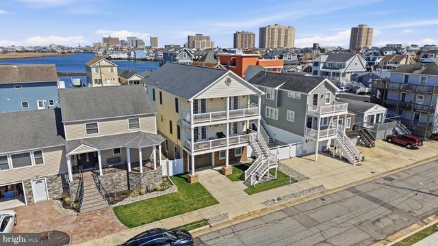 107 N SUFFOLK AVE, Ventnor City, NJ 08406