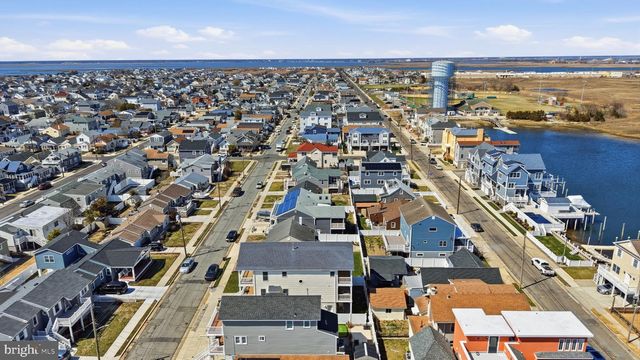 107 N SUFFOLK AVE, Ventnor City, NJ 08406