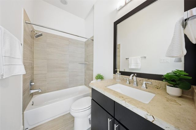 2203 Colorado Street, Houston, TX 77007