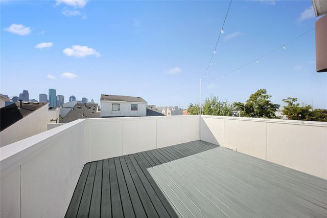 2203 Colorado Street, Houston, TX 77007