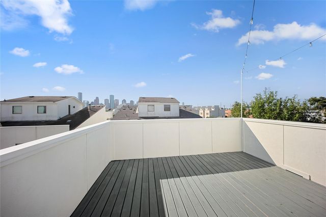 2203 Colorado Street, Houston, TX 77007