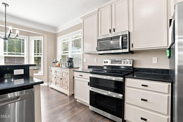 25 Brushwood Court, Youngsville, NC 27596