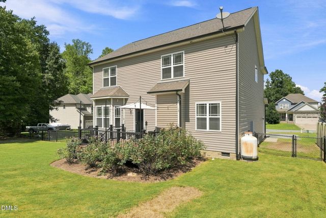 25 Brushwood Court, Youngsville, NC 27596