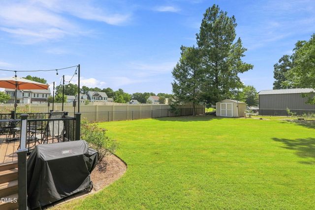 25 Brushwood Court, Youngsville, NC 27596