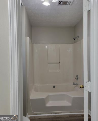 915 Burning Bush Drive, Loganville, GA 30052