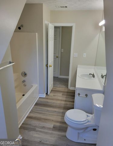 915 Burning Bush Drive, Loganville, GA 30052