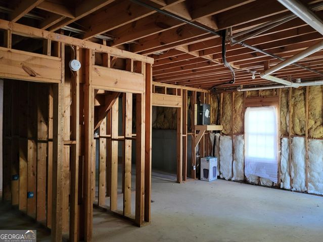 915 Burning Bush Drive, Loganville, GA 30052