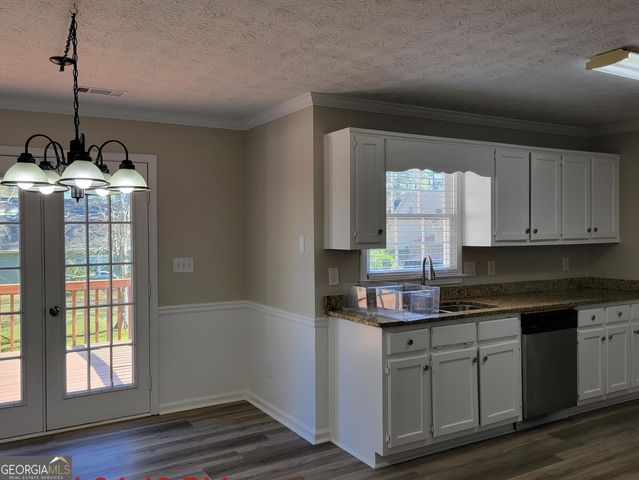 915 Burning Bush Drive, Loganville, GA 30052
