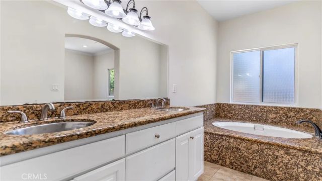 9136 Mel Dar, Downey, CA 90240