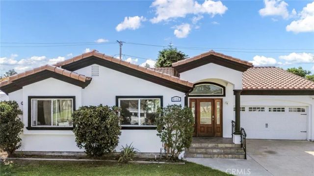 9136 Mel Dar, Downey, CA 90240
