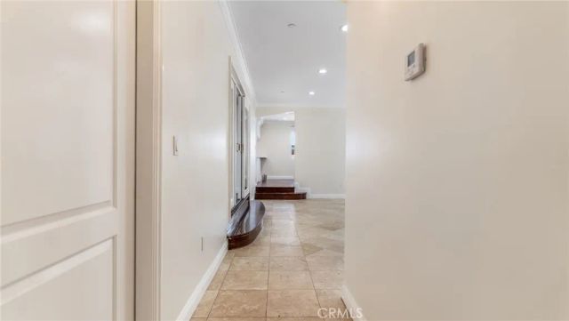 9136 Mel Dar, Downey, CA 90240