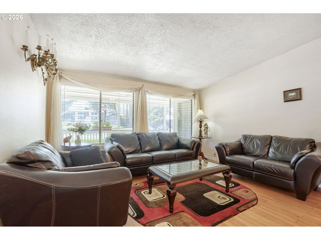 1215 Ne 139TH Ave, Vancouver, WA 98684