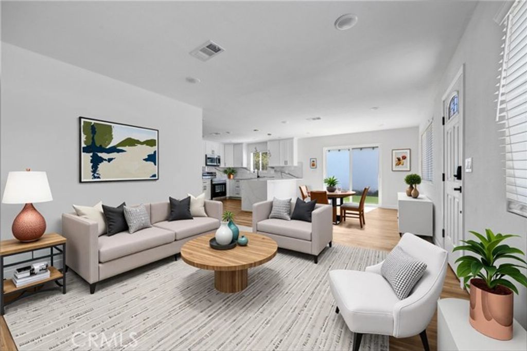 13831 Bessemer, Los Angeles, CA 91401