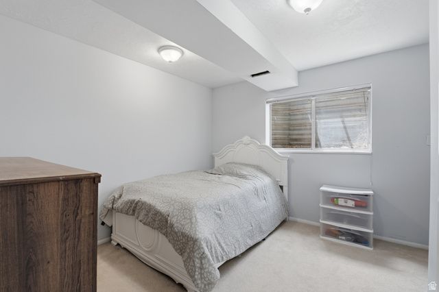 5788 S WALDEN RIDGE DR, Murray, UT 84123