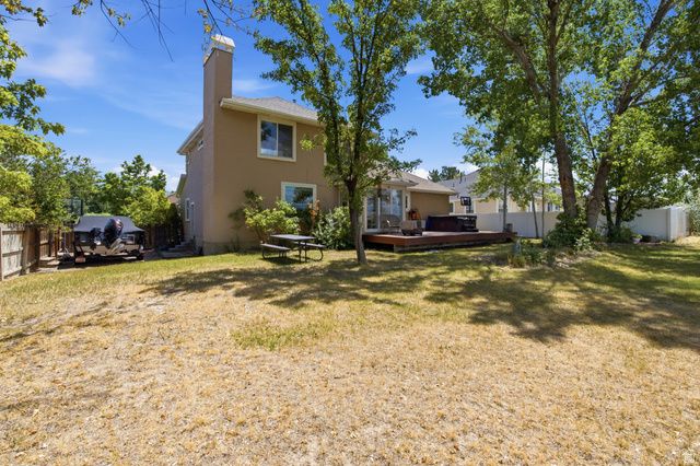 5788 S WALDEN RIDGE DR, Murray, UT 84123