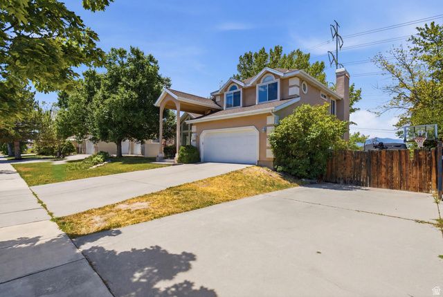 5788 S WALDEN RIDGE DR, Murray, UT 84123