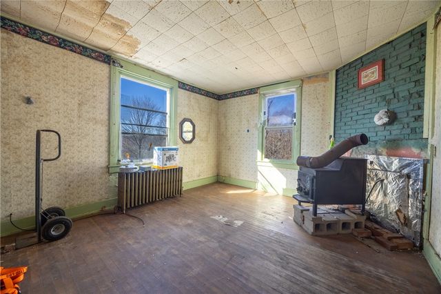 61 Lee St, Valencia Boro, PA 16059