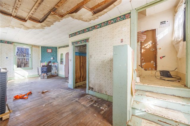 61 Lee St, Valencia Boro, PA 16059