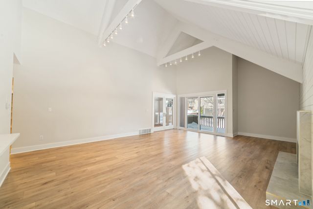 445 North Trail A, Stratford, CT 06614