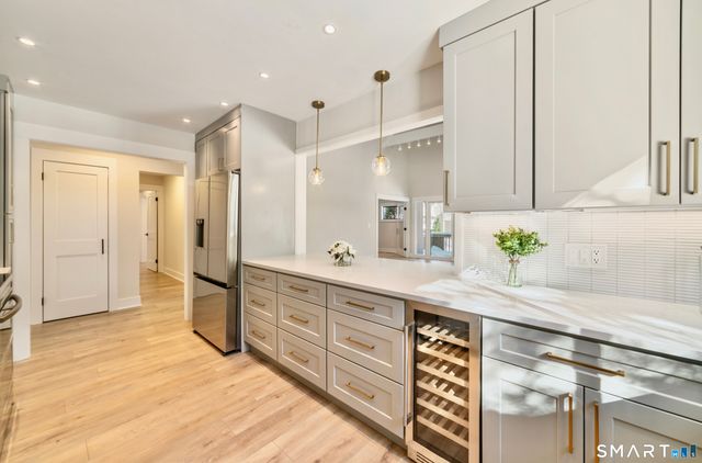 445 North Trail A, Stratford, CT 06614