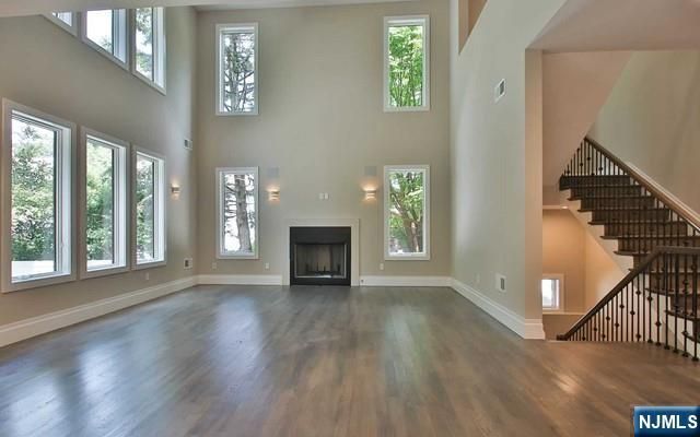 97 George Street, Tenafly, NJ 07670