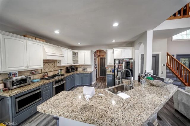 514 Pioneer, Lake Arrowhead, CA 92352