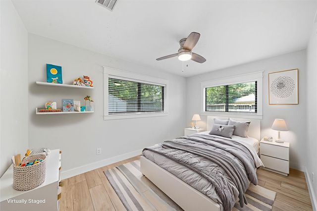 2215 Ansbury Drive, Houston, TX 77018
