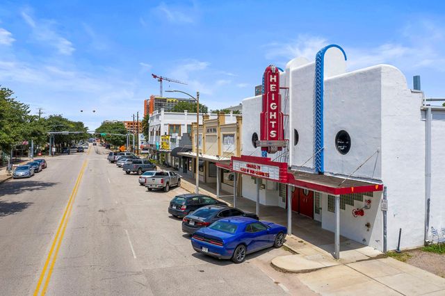 2215 Ansbury Drive, Houston, TX 77018
