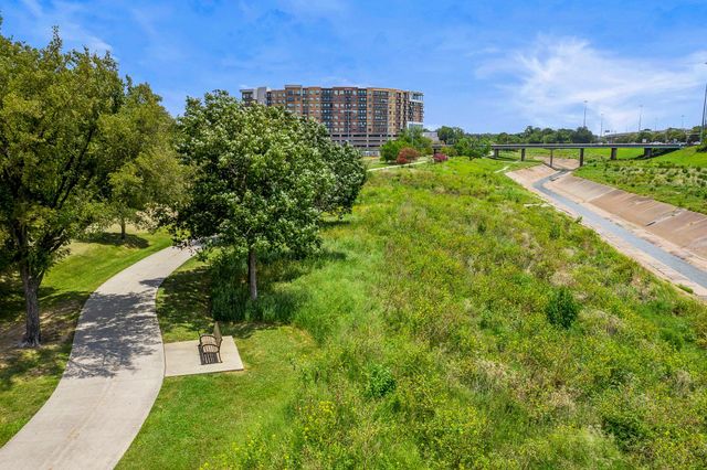 2215 Ansbury Drive, Houston, TX 77018