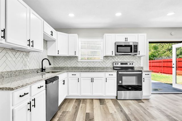 6321 Little Ranch Road, North Richland Hills, TX 76182