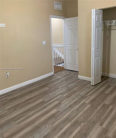 10440 SW 228th Ter, Miami, FL 33190