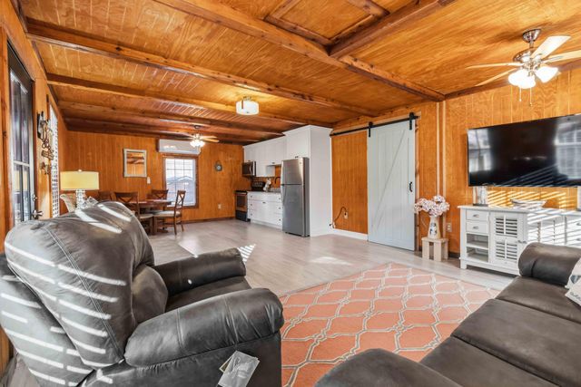 1994 Jasper Bend Road, Burnside, KY 42519