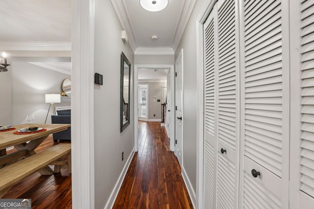 42 Mount Vernon Circle, Atlanta, GA 30338