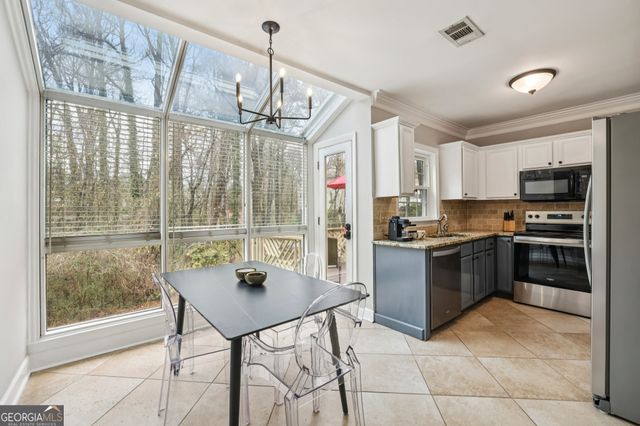 42 Mount Vernon Circle, Atlanta, GA 30338